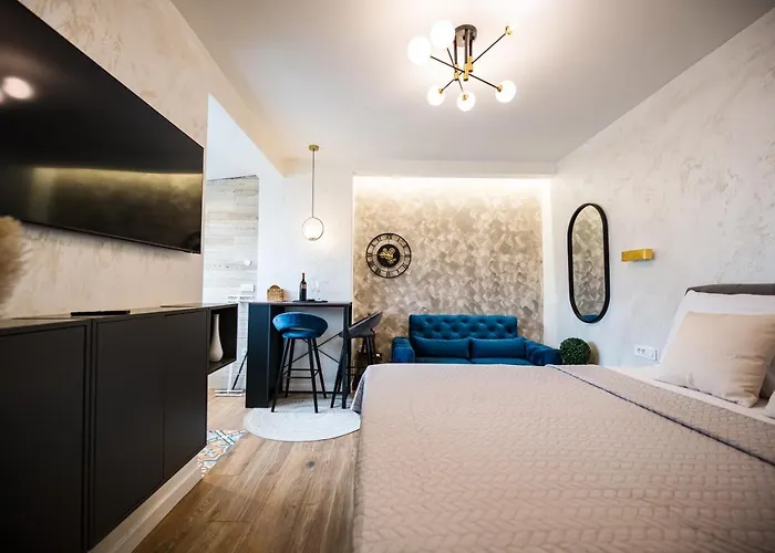 Luxury Studio Apartment With Terrace